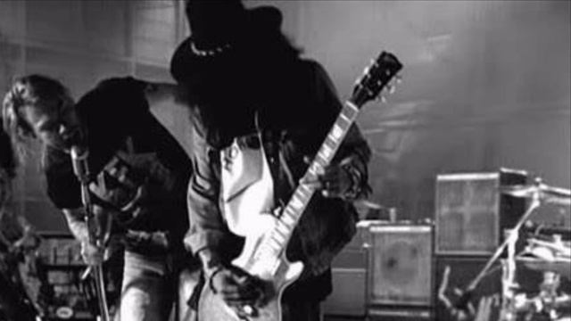 Yesterdays - Guns N' Roses （noguitar） смотреть онлайн