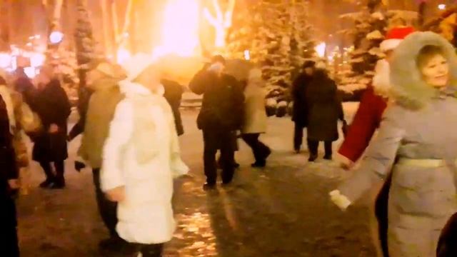 Мне вчера приснилось ты в меня влюбилась!!!??Танцы в парке Горького!!!??Харьков 2021 смотреть онлайн