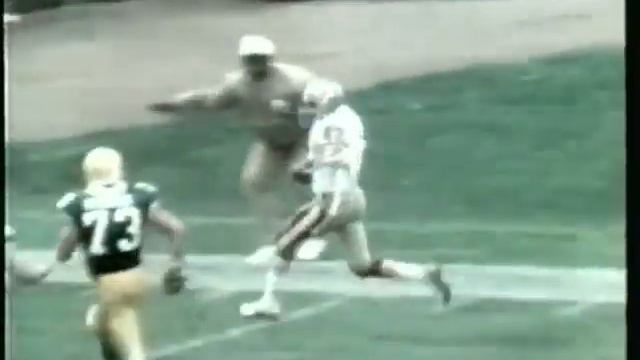 Rodney Dorsett interviews Ronnie Lott смотреть онлайн