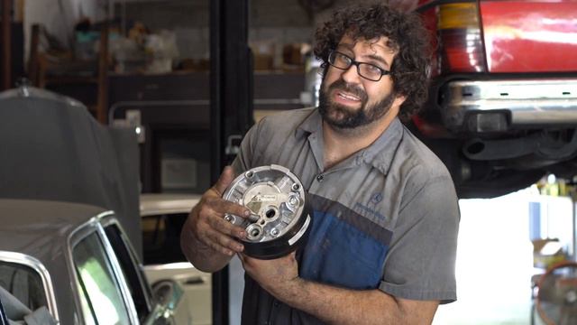 R4 Air Conditioning Compressors. What goes wrong? смотреть онлайн