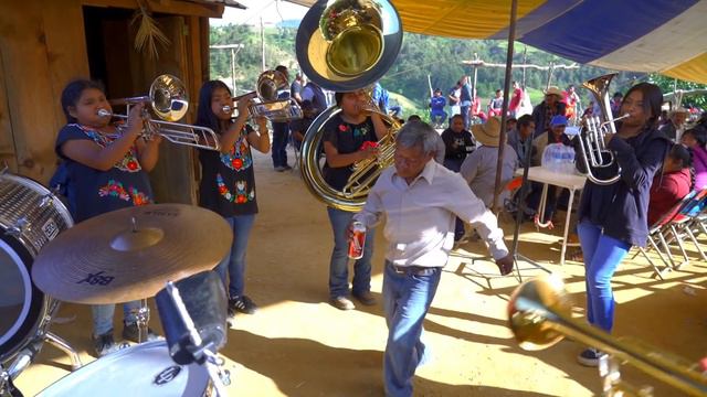 CHILENAS REGIONALES DE LA REGION MIXTECA DEL ESTADO DE OAXACA ¡¡Suena así¡ y ¡Suena Perrón¡¡ смотреть онлайн