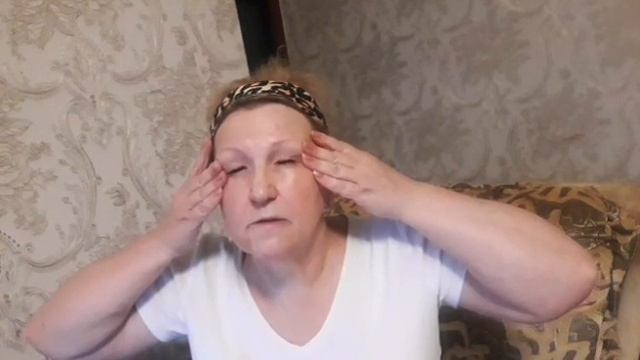Гимнастика для глаз. Шаг за шагом своими руками на 10 лет моложе. смотреть онлайн