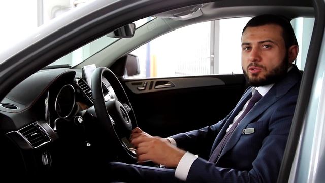 Обзор автомобиля Mercedes-Benz GLE-Класс смотреть онлайн