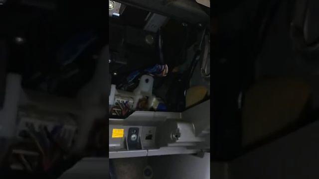 2004 Nissan Sentra In Cabin Air Filter Change - Part 3 смотреть онлайн