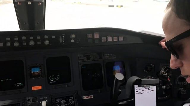 Bombardier CRJ-900 Next Generation Engine Start Flight Deck View смотреть онлайн