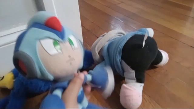Cosmo Among Us Plush смотреть онлайн