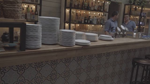 Mazel Tov | Budapest Best Jewish Restaurant смотреть онлайн