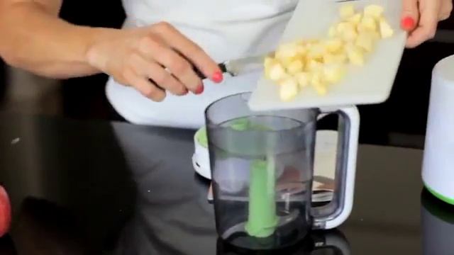 The Philips AVENT combined steamer and blender let's you in control of your child's dietary needs смотреть онлайн