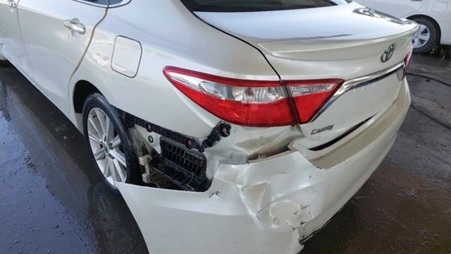 6T1BF9FKXHX663650 2017 TOYOTA CAMRY смотреть онлайн