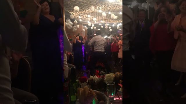 Танец Кати и Эдика! смотреть онлайн