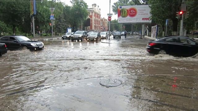 Ливень в Саратове смотреть онлайн