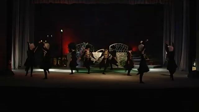 Театр (8 березня) смотреть онлайн