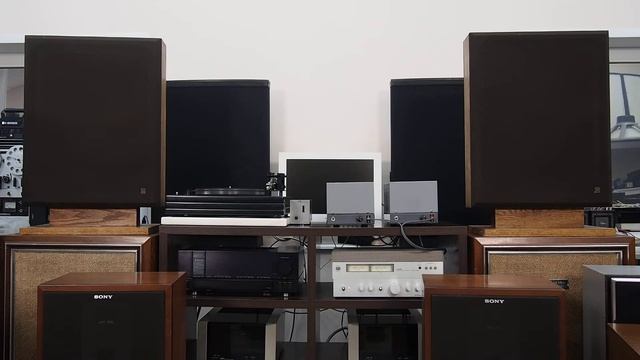 Ламповые ОТЛ моноблоки LUXMAN с акустикой Bertagni SM 270. смотреть онлайн