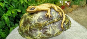 Поделка из цемента своими руками. Ящерица из цемента
