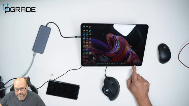 USB C Docking Station Dual Monitor смотреть онлайн
