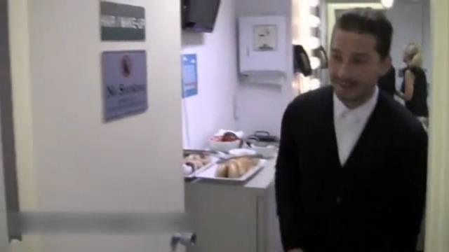 Звезда трансформеров и Селена Гомез смотреть онлайн