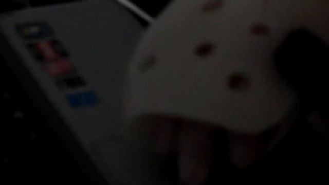 у меня не работают пальцы но ноутбуком пользоваться это не мешает смотреть онлайн