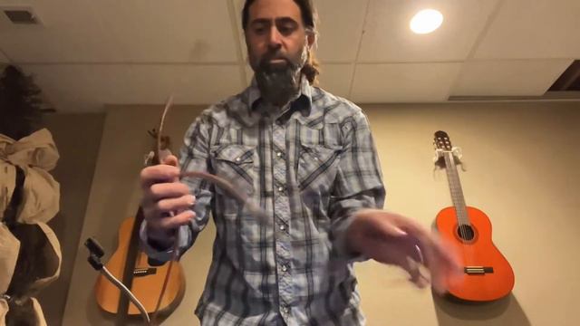How to attach the short end to your leather guitar strap! смотреть онлайн
