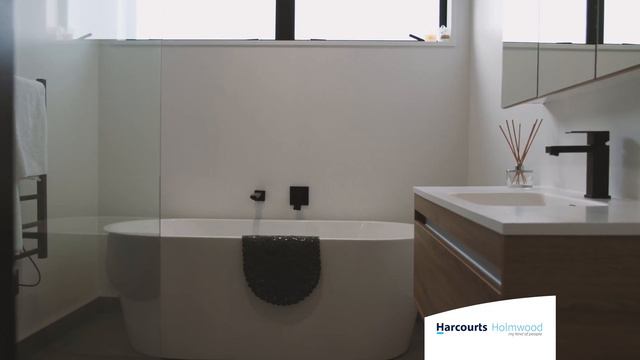 FOR SALE - 109 Silver Peaks Drive, West Melton - Zani Polson, Harcourts Holmwood смотреть онлайн