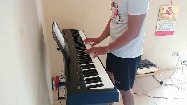 Versace on the Floor Piano KAWAI ES110 Piano sound смотреть онлайн