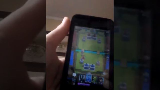 Играю в слеш рояль.(моё первое видео) смотреть онлайн