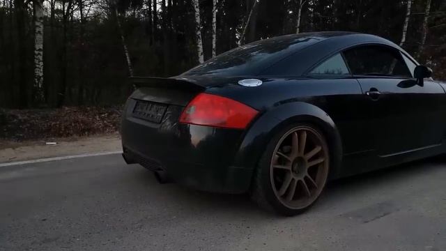 AUDI TT 1.8T 4X4 STAGE 2 custom exhaust, hardcut, flames, soundcheck, acceleration смотреть онлайн