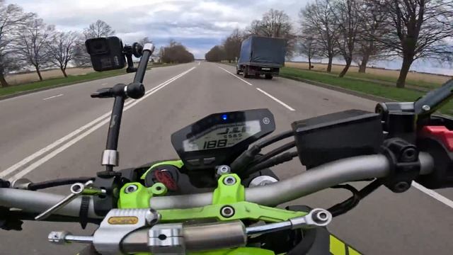 Прокатил 3 красавиц на мотоцикле Yamaha MT-09 | #мотовлог