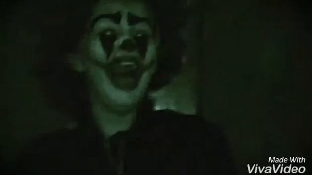 БЕШЕННЫЙ КЛОУН!!! / HALLOWEEN смотреть онлайн