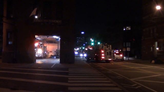 Hoboken Fire Department Engine 2 And Ladder 2 Responding смотреть онлайн