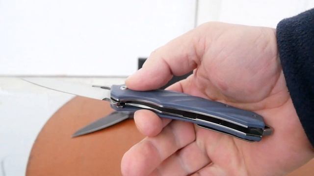 Alvely NoEnName AX-B, G10 Grey, D2 смотреть онлайн