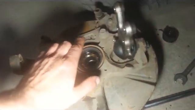 Мицубиси Паджеро замена шаровых опор. смотреть онлайн