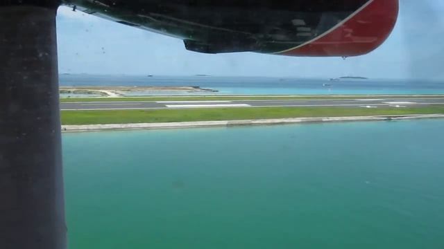Maldivian Air Taxi - полет на гидроплане - Мальдивы смотреть онлайн