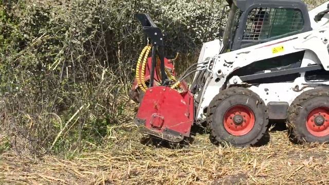 Работа Bobcat 650 с Мульчером смотреть онлайн