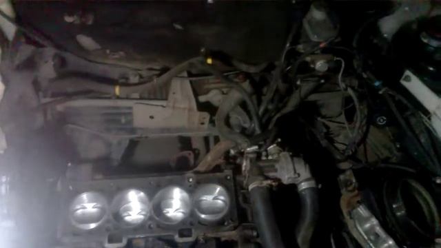 ВАЗ2112 Блок двигателя уже стоит под капотам,осталось доделать гбц!!! смотреть онлайн