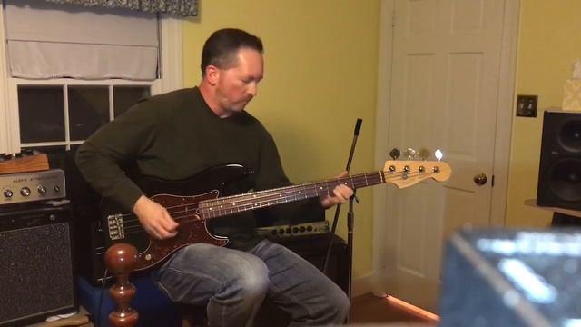 1965 Ampeg B-15N & 2013 Fender American Standard Precision Bass смотреть онлайн