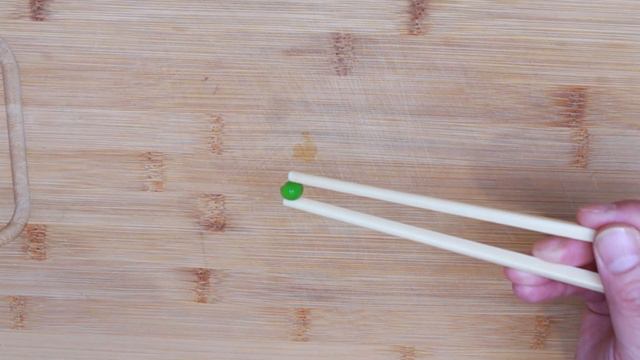 How To Use Chopsticks With This Easy Hack!!!
