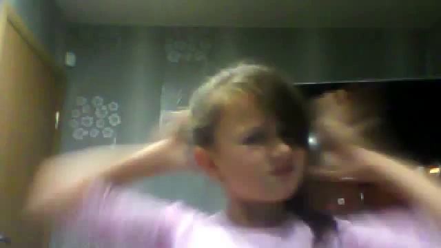 Расплетаем пучок из спецальнай губки)))) смотреть онлайн