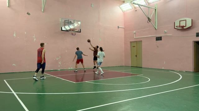 Баскет треня. Играем в баскетбол. Сезон в разгаре! смотреть онлайн