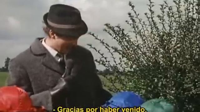 Monty Python's Flying Circus La Carrera de la reina Victoria смотреть онлайн