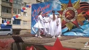 Улетай на крыльях ветра. Танец на День Победы. Верхнезейск