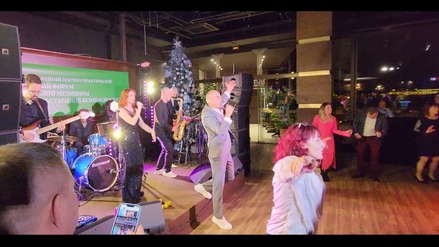 Кавер-группа CITY FUSION - Любите, девушки! (Браво кавер) смотреть онлайн