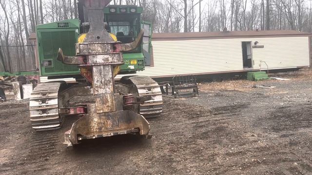 Logging: It’s f#*#ing cold? смотреть онлайн