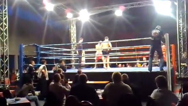 jurgen ekkelenkamp (GIDEON'S GYM) vs piet janmaat (el toro team) смотреть онлайн