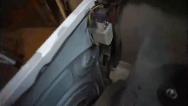 Что находится под крышкой стиральной машины Бош (Bosch) смотреть онлайн