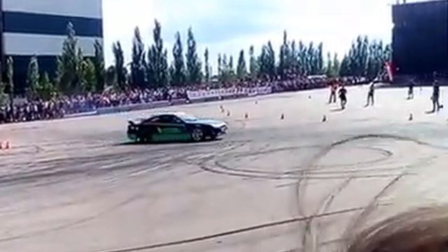 СУПЕР Дрифт в центре города Стерлитамака !!! смотреть онлайн