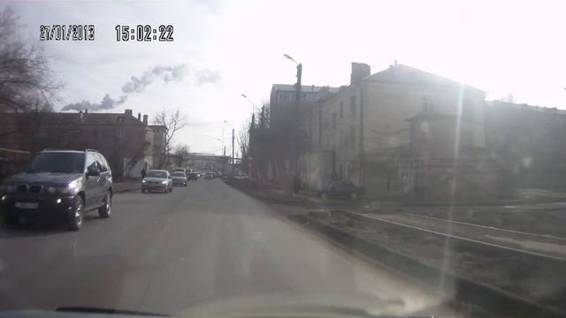 Тормозят где хотят и мешают проехать, уроды! смотреть онлайн