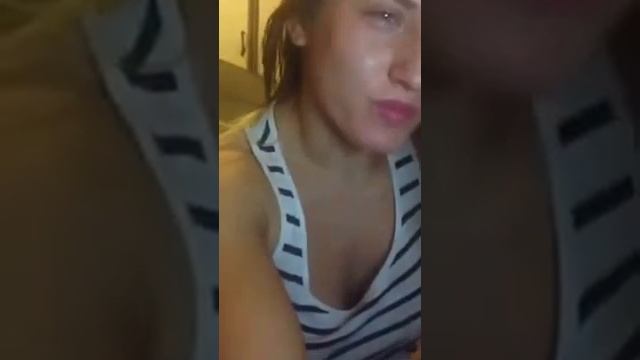 Танцует тверк в перископе смотреть онлайн