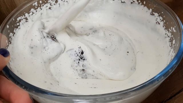 Вы больше никогда не купите мороженое! Возьмите печенье и приготовьте этот рецепт мороженого дома смотреть онлайн