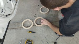 Renault Duster подробная замена штатных динамиков с 13 на 16