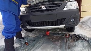 Установка нового бампера на Ларгус кросс.